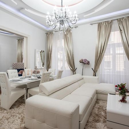 Opera Balkony Luxury Apartment With Free Parking Budapest Ngoại thất bức ảnh