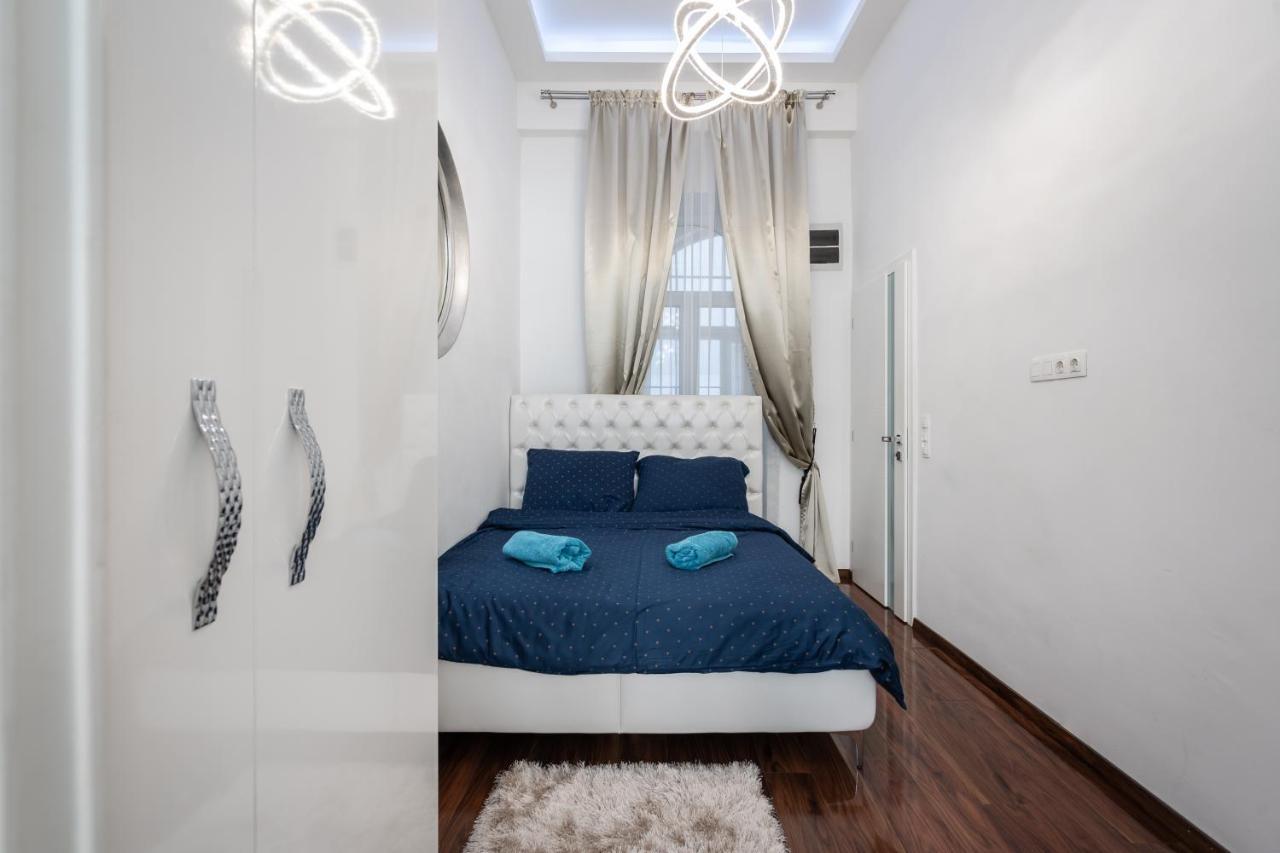 Opera Balkony Luxury Apartment With Free Parking Budapest Ngoại thất bức ảnh