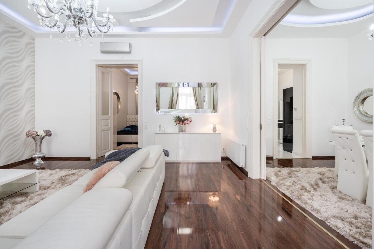 Opera Balkony Luxury Apartment With Free Parking Budapest Ngoại thất bức ảnh