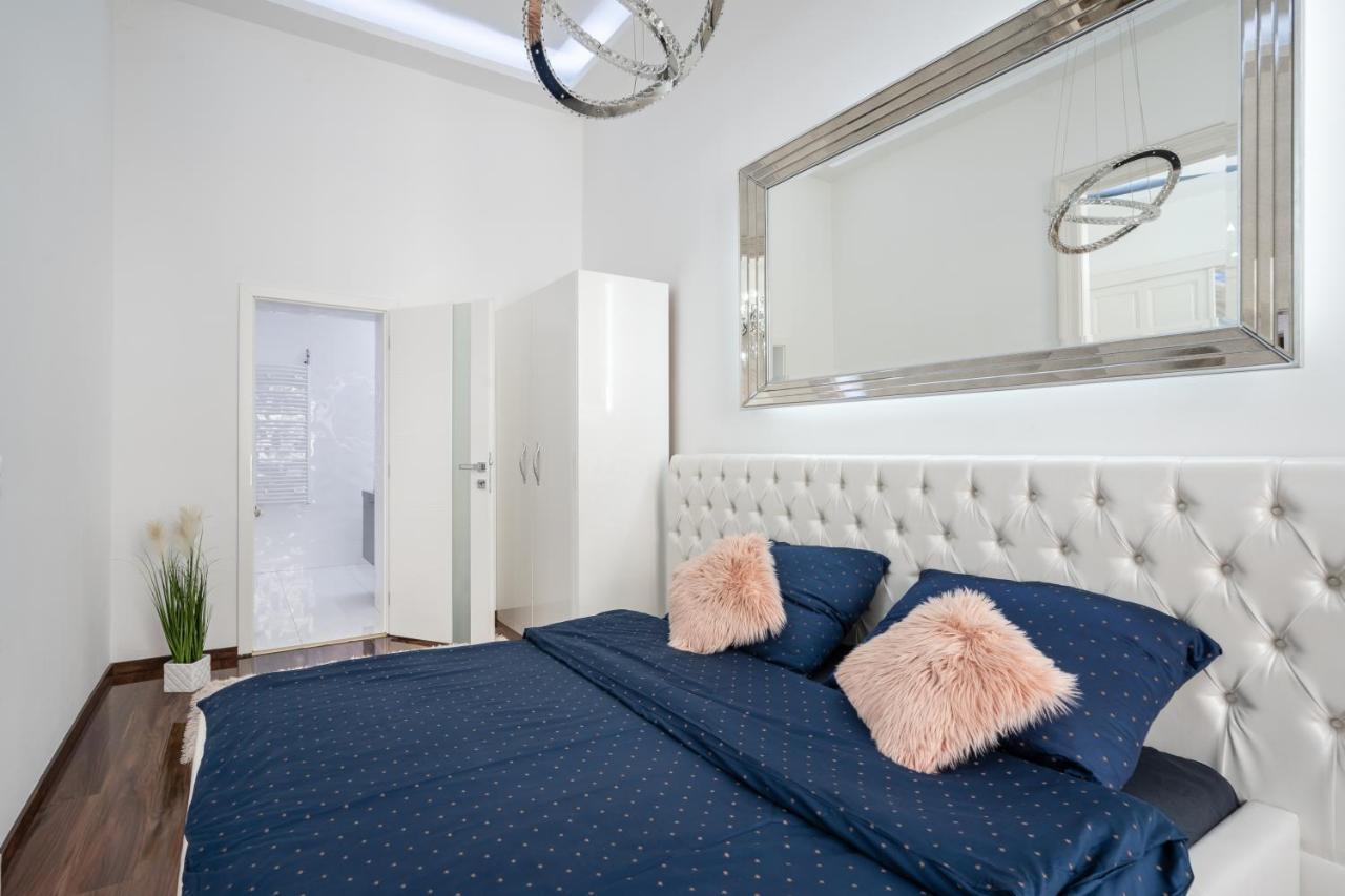 Opera Balkony Luxury Apartment With Free Parking Budapest Ngoại thất bức ảnh