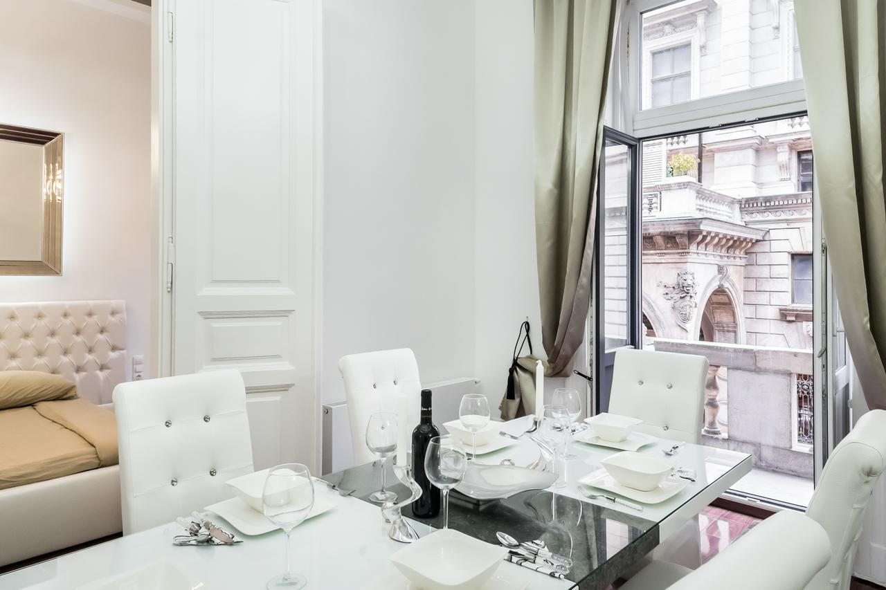 Opera Balkony Luxury Apartment With Free Parking Budapest Ngoại thất bức ảnh